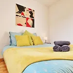 Dolce - Private Balcony - Parking Apartman *